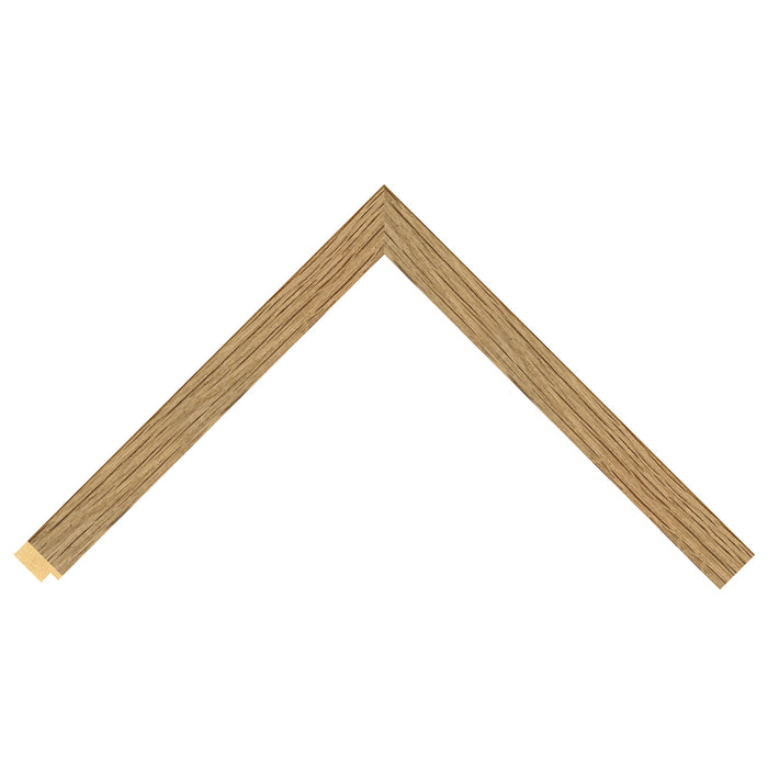 Oak Wood (Open Grain) moulding detail
