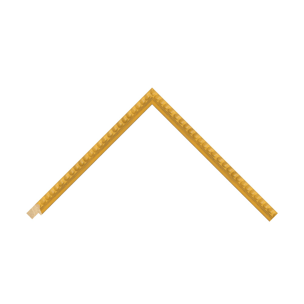Yellow Wood Bobbin / 20mm x 25mm detail